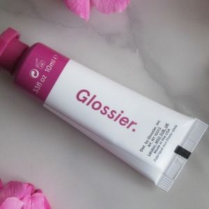 Glossier cloud paint